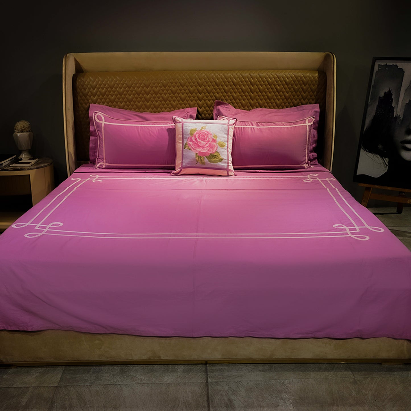 Tranquil Curve| Designer Bedsheet Set| Pink|100%Cotton