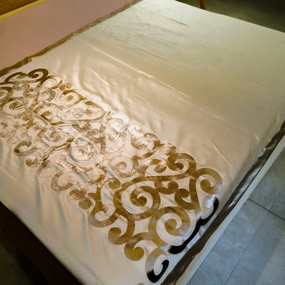 Velvet Touch Bed Throw