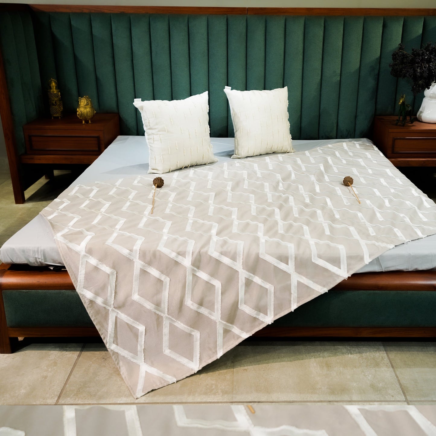 Diamond Dazzle Bed Throw