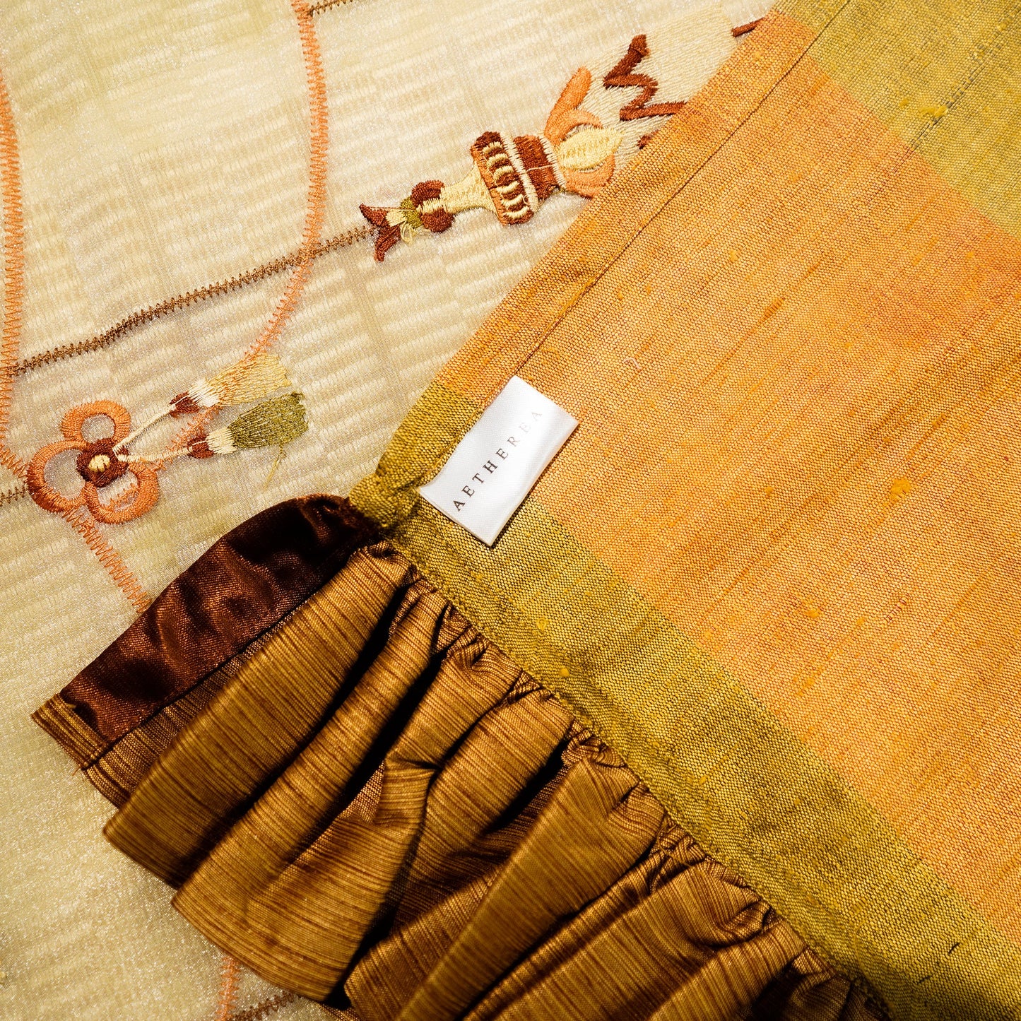 Bell Symphony Bed Throw